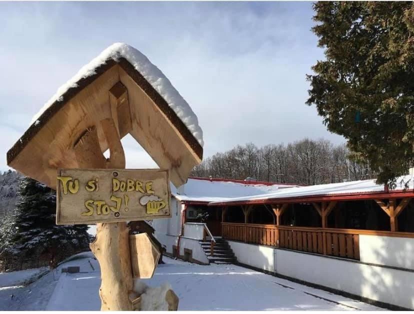 Penzion Turista Banská Štiavnica Exteriér fotografie
